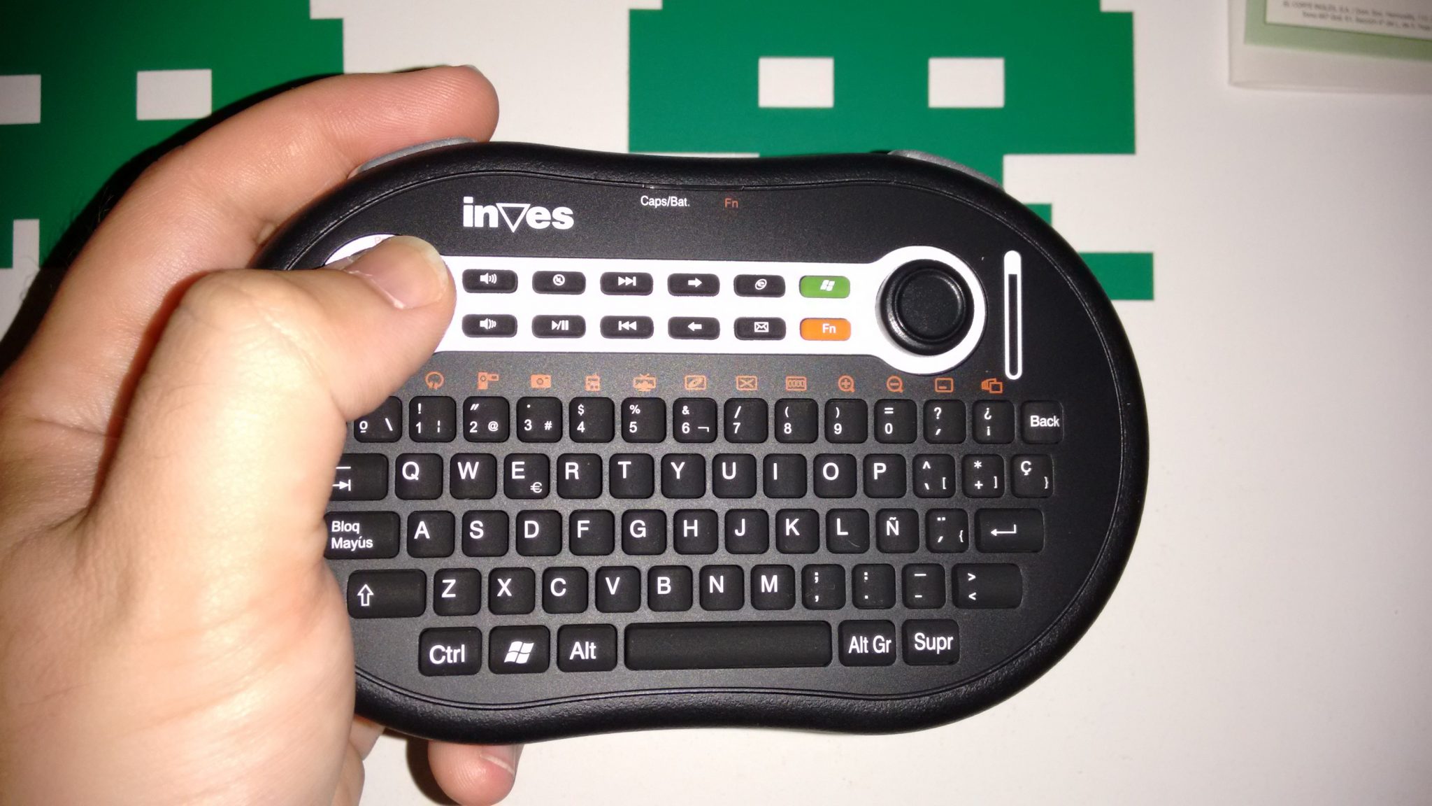 Prueba del teclado Inves Palm Keyboard en la Raspberry Pi Ingeniero